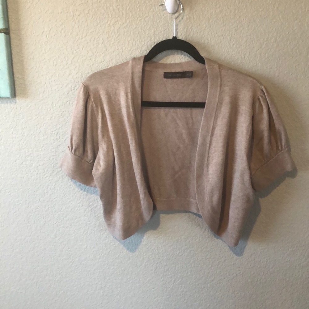 🌷The Limited shrug